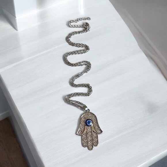 Palm Protection Pendant Necklace - Picture 6 of 7